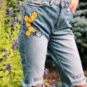 “Bee’s Knees” Jeans
